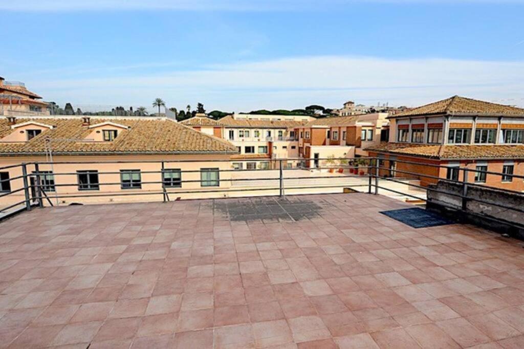 Attico Loft & Rooftop Colosseo Rome Exterior photo