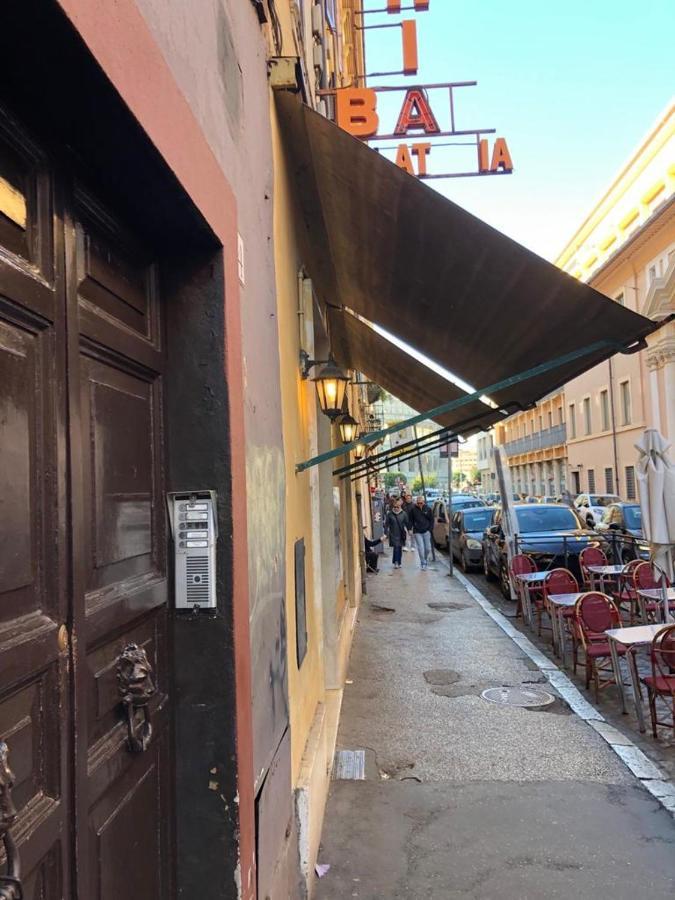 Attico Loft & Rooftop Colosseo Rome Exterior photo